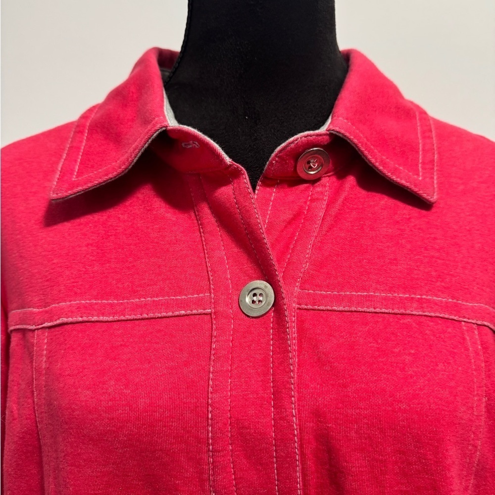 Bloomingdale's Vibrant Shacket Coral - Picture 4 of 10